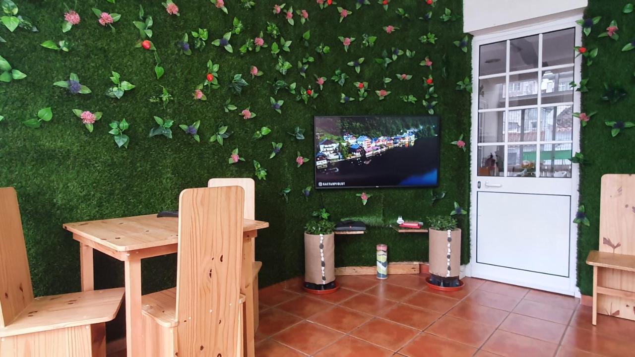 Ponta Delgada Bruma Hostel מראה חיצוני תמונה