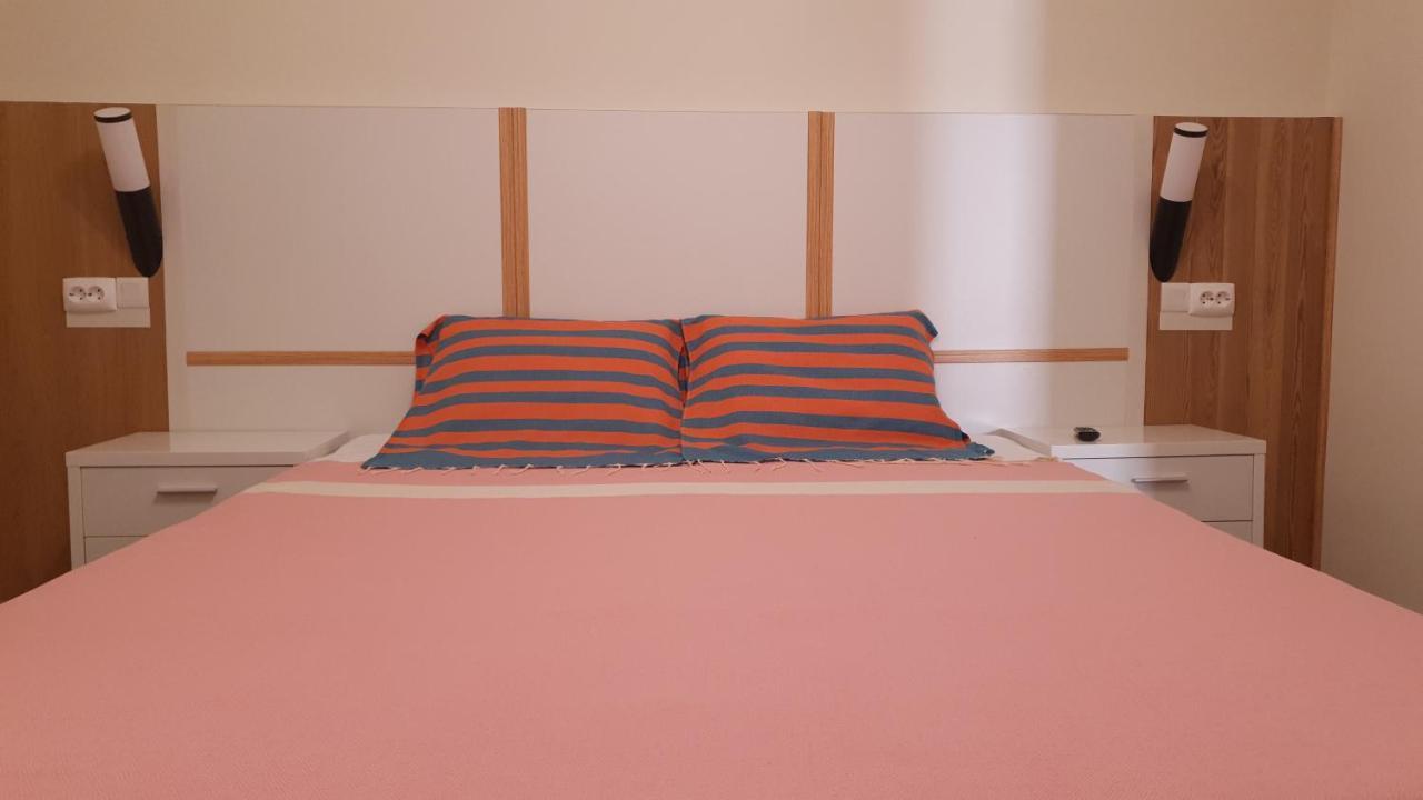 Ponta Delgada Bruma Hostel מראה חיצוני תמונה